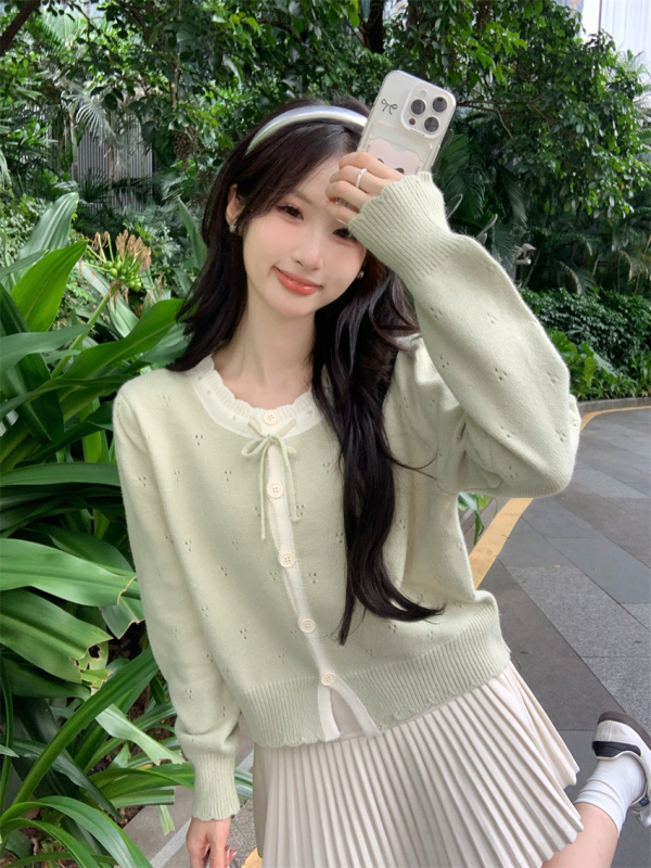 Autumn and winter new style gentle style short coat for women soft waxy knitted sweater cardigan top