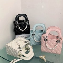 High-end French niche bag, new fashionable rhombus pearl handbag, one-shoulder cross-body Princess Diana bag