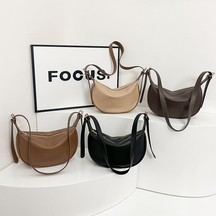 Women's bags wholesale high-end western-style large-capacity dumpling bag new fashion large-capacity shoulder bag crossbody bag