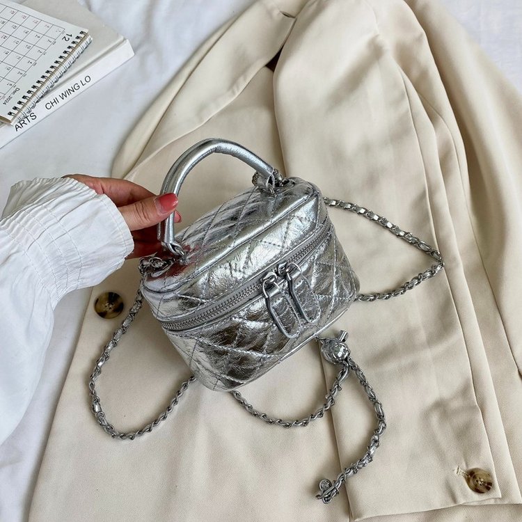 Foreign trade rhombus small bag for women, this year's popular foreign style versatile box bag fashion internet celebrity chain crossbody bag wholesale