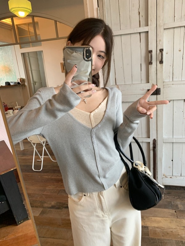Real shot, real price, fake two-piece sweater for women, early autumn Korean style slimming bottoming shirt, long-sleeved top with niche design