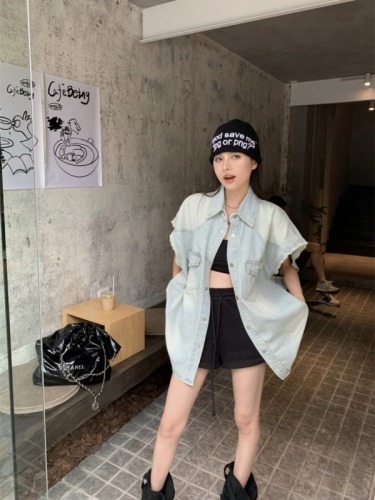 Actual shot#Design style loose retro denim vest for women