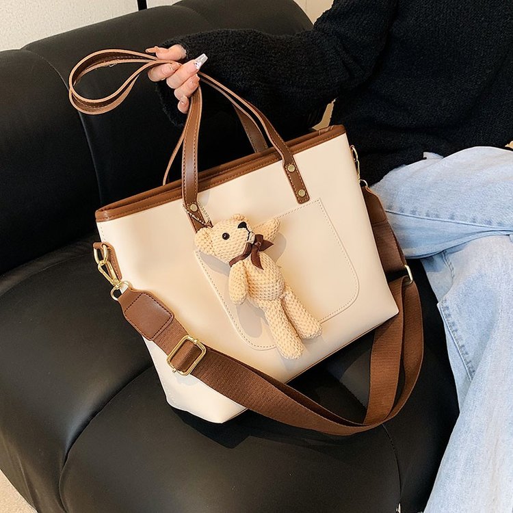 High-end large-capacity bag, autumn new fashionable shoulder crossbody bag, simple and versatile handheld tote bag
