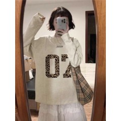 Beautiful and high-end thin long-sleeved T-shirt for women Korean style loose bottoming shirt top ins