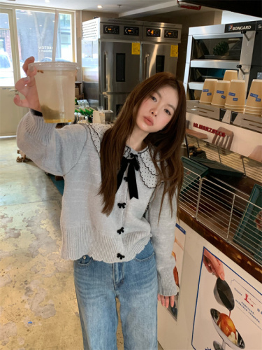 Sweet girl doll collar knitted cardigan sweater