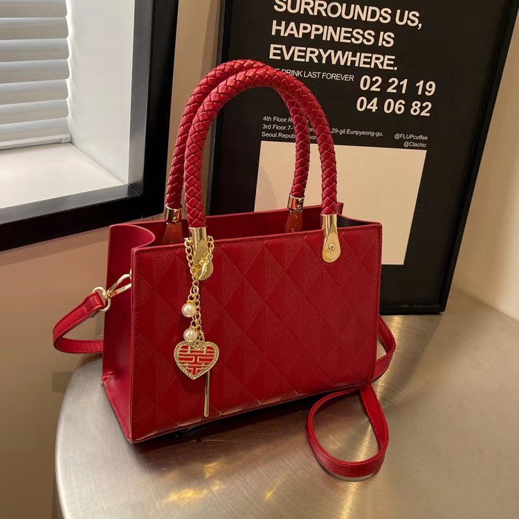 New style bag, temperament handheld tote bag, red bride wedding bag, middle-aged mother’s atmospheric one-shoulder crossbody bag wholesale