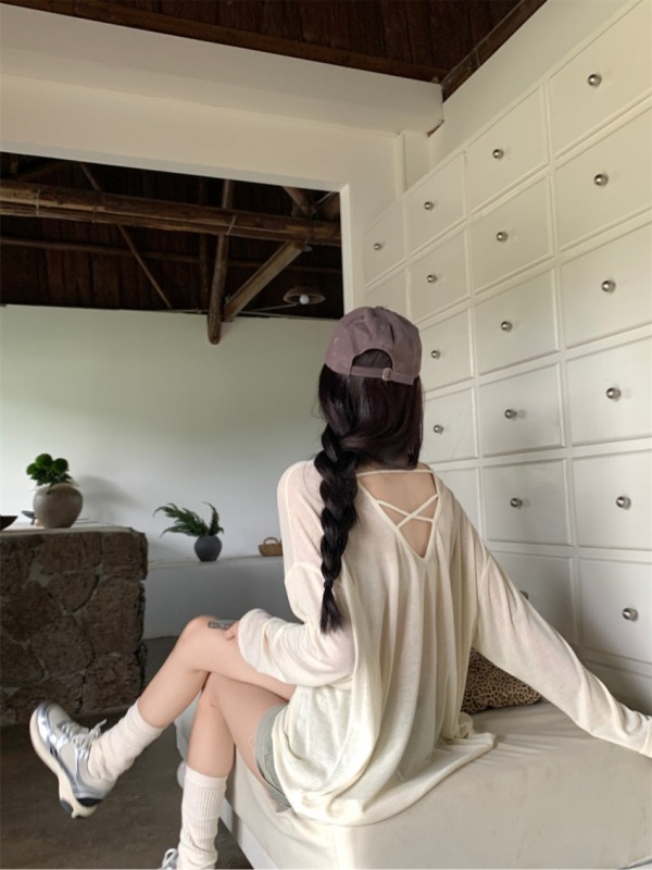 Actual shot and real price new baby's breath backless sun protection T-shirt