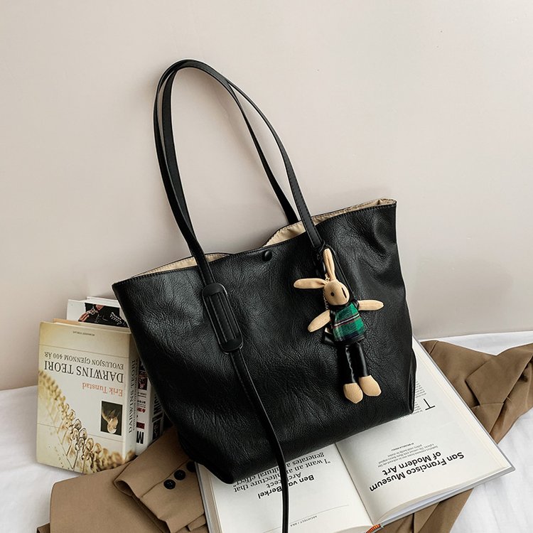 Western style large bag women's fashion ins shoulder bag new large capacity tote bag winter soft leather handbag