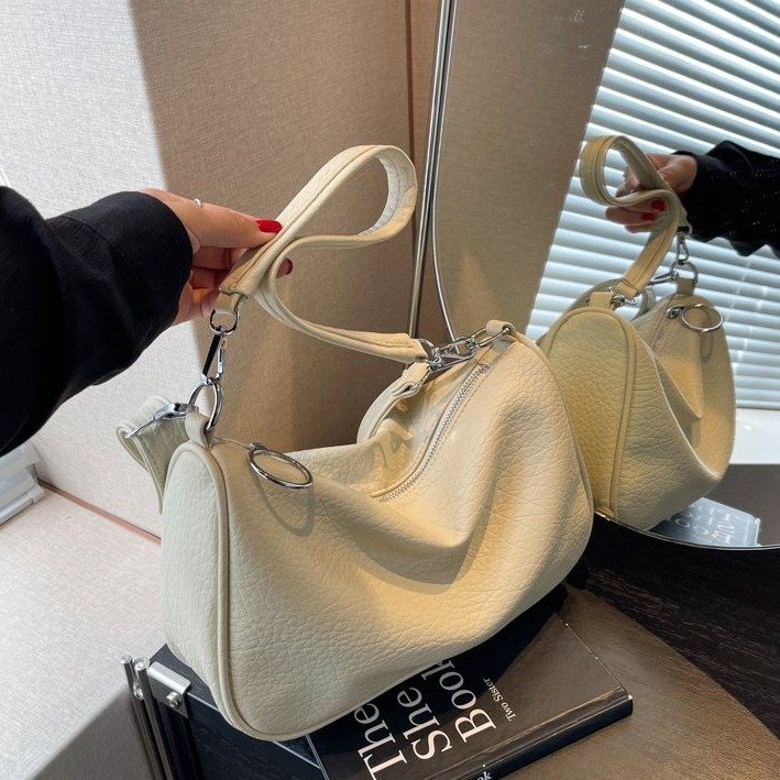 Fashion texture pebbled shoulder small bag women's new simple small square bag commuter niche trendy crossbody bag
