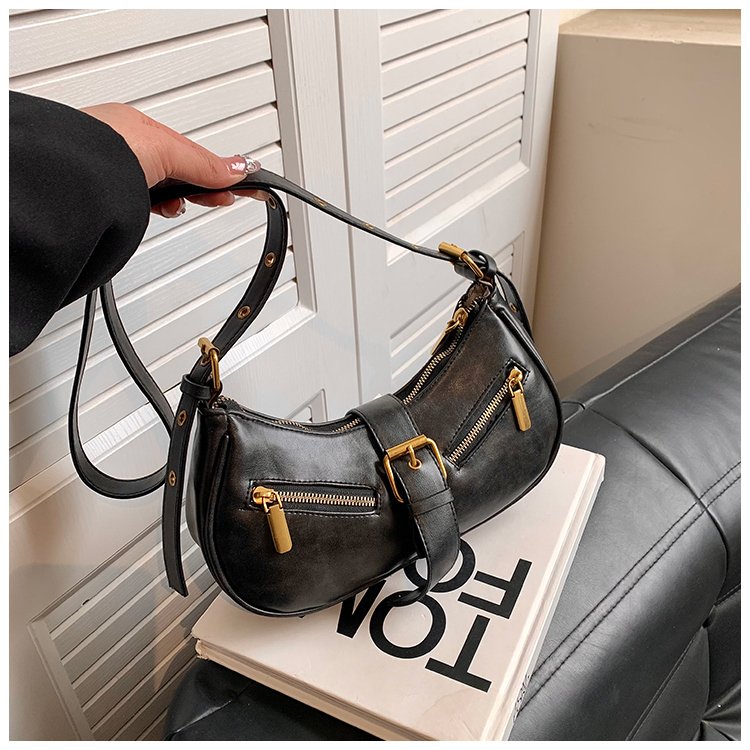 2024 New Single Shoulder Women's Bag French Niche Underarm Bag Casual Versatile Retro Texture Commuting Crossbody Bag Women