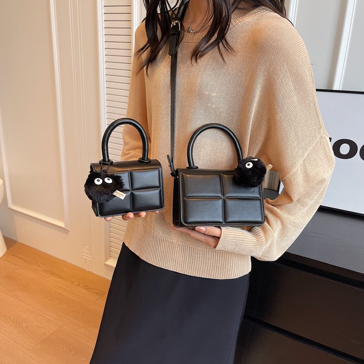 Internet celebrity texture niche bag new women's bag summer popular versatile crossbody bag mini portable small square bag