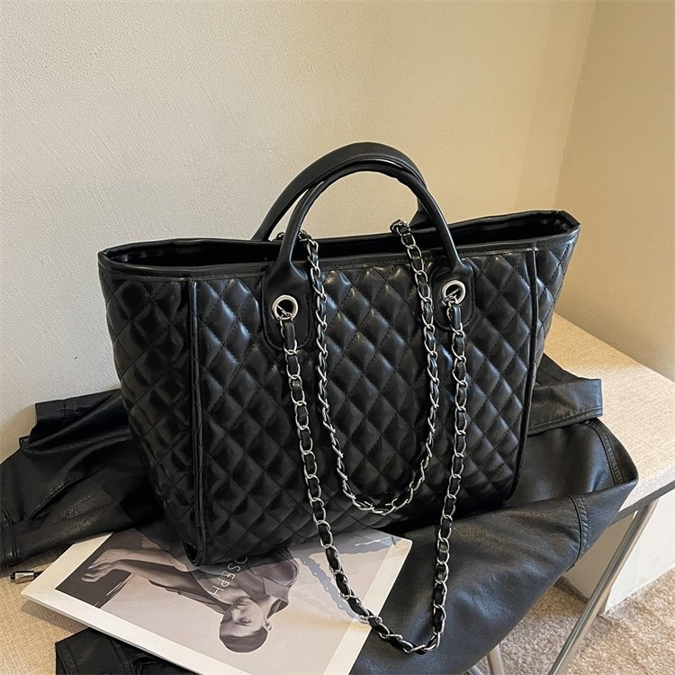 European and American Lingge cross-border women's bag 2024 new large-capacity chain bag fashionable and versatile hand-carrying shoulder tote bag