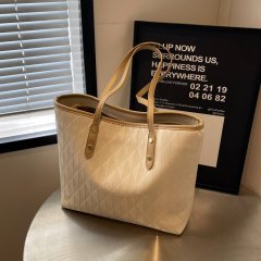 Tote bag for women 2024 new large-capacity commuter bag spring and summer casual versatile shoulder bag college student class bag