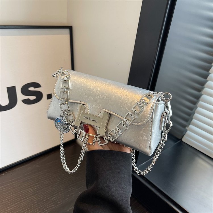 Cross-border French niche chain trendy women's bag new high-quality baguette bag fashionable and versatile hand-held crossbody bag