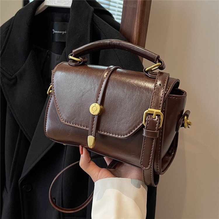 Women's bags autumn and winter high-end exquisite niche design handbags women's new Korean style fashion crossbody small square bag