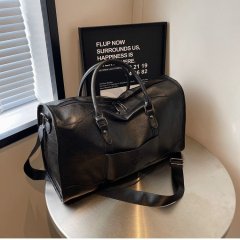 Sports bag women's fitness bag leather new retro travel handbag women's lightweight short-distance travel bag