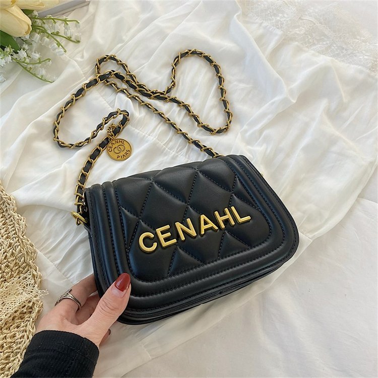 This year's popular bags, new women's bags, trendy styles, versatile chain crossbody bags, rhombus embroidery thread small square bags