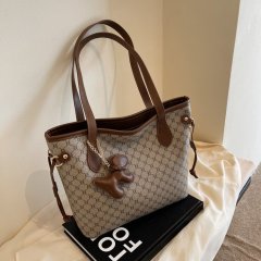 High-end large bag 2024 new trendy fashion printed shoulder bag work commuter bag large capacity tote bag