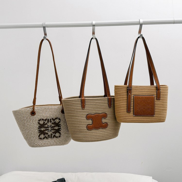 2024 new large-capacity armpit bag, high-end texture, fashionable straw handbag, commuting versatile women's bag tote bag