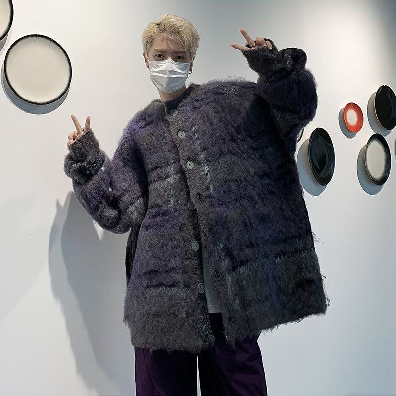 Autumn and winter American retro contrasting sweater men's lazy style loose couple striped cardigan sweater jacket