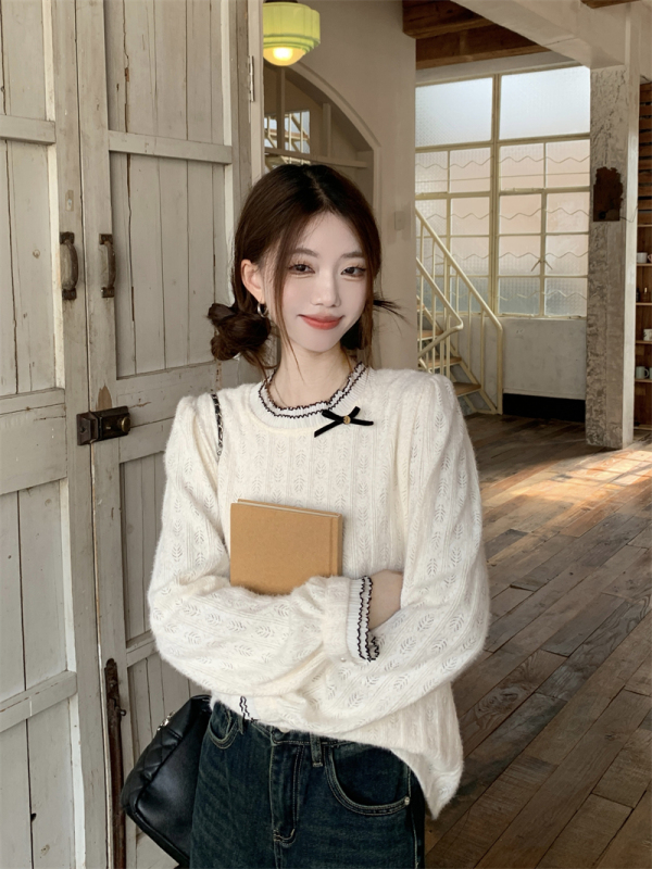 Fungus edge round neck lace shirt top for women winter warm base layer shirt for women
