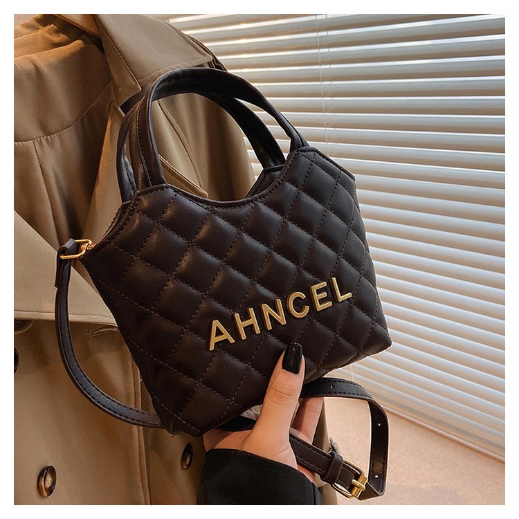 Retro letter rhombus handbag spring and summer new fashion shoulder bag texture personality trendy crossbody bag women's bag
