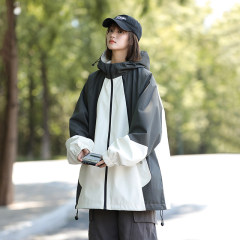 New outdoor jackets for men and women, three-proof color matching hooded jacket