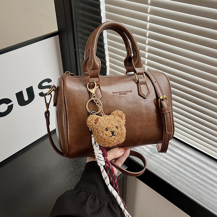 Retro Fashion Handbag Women 2024 New Autumn Simple and Versatile Boston Bag Western Style Shoulder Bag