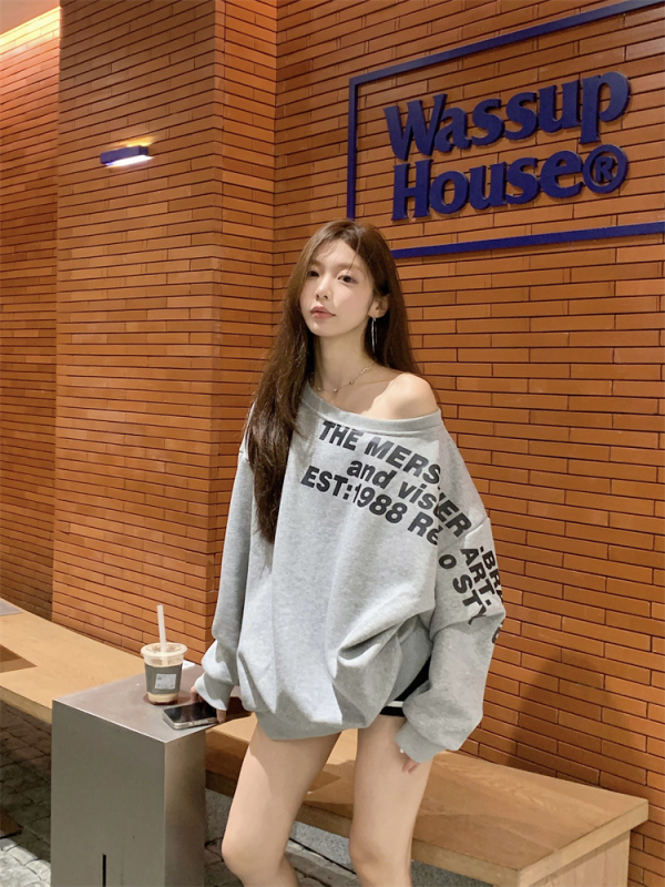 American slanted shoulder letter design long-sleeved sweatshirt for hot girls loose INS autumn top for women