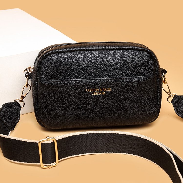 Cross-border trendy women's bags new cross-border foreign trade solid color PU crossbody bag small bag ready-made women's shoulder bag