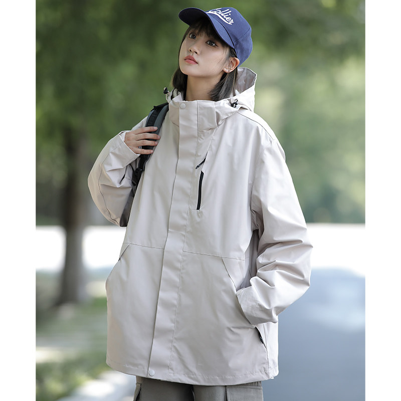 Outdoor couple's hooded jacket