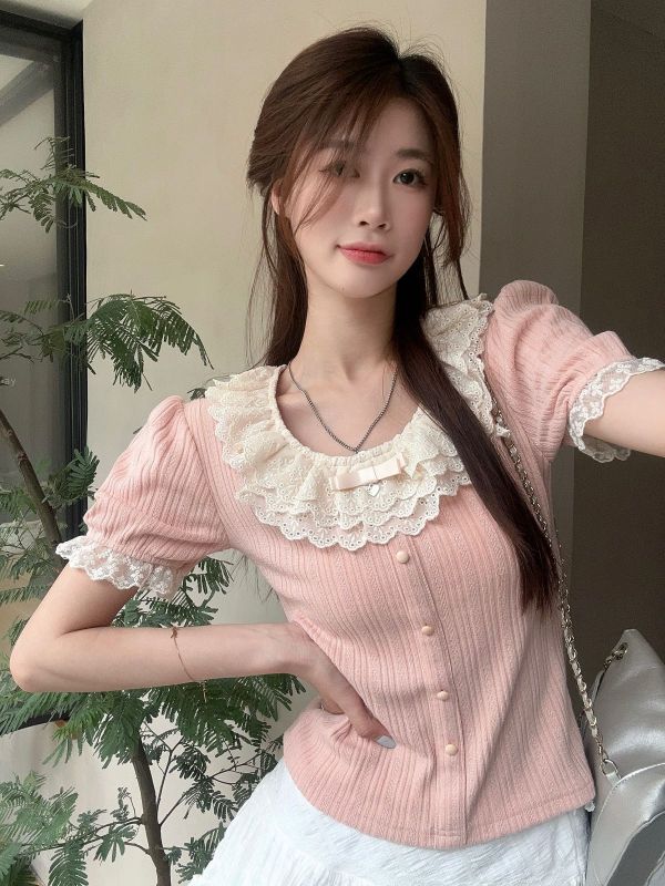 Multi-layered lace collar bottoming shirt, versatile slim-fitting short-sleeved top