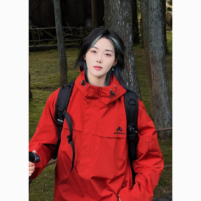 Hong Kong style large size American outdoor mountain style hooded jacket for men and women