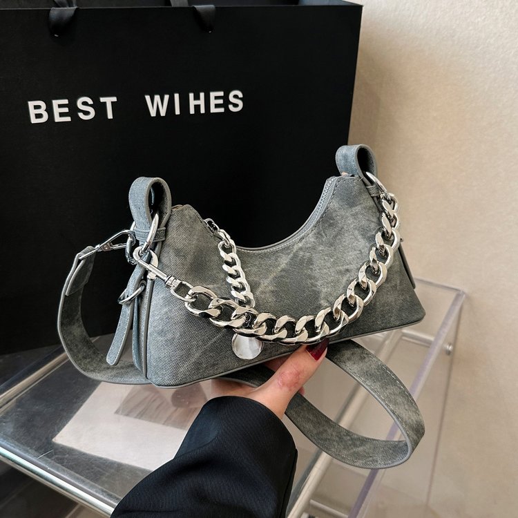 CHARHP&KEJNT genuine armpit bag for women 2023 autumn and winter new high-end texture chain cross-body baguette bag