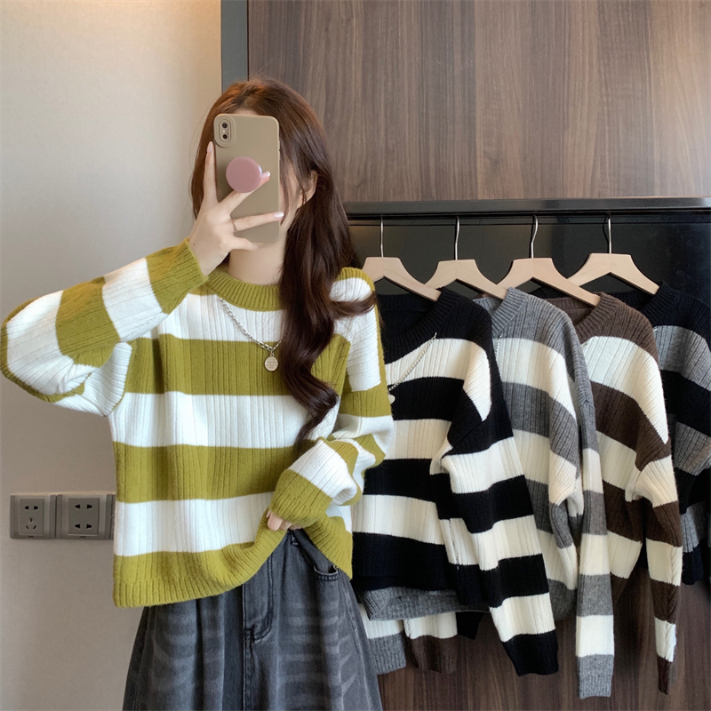 New Korean style loose round neck contrast color sweater and sweater