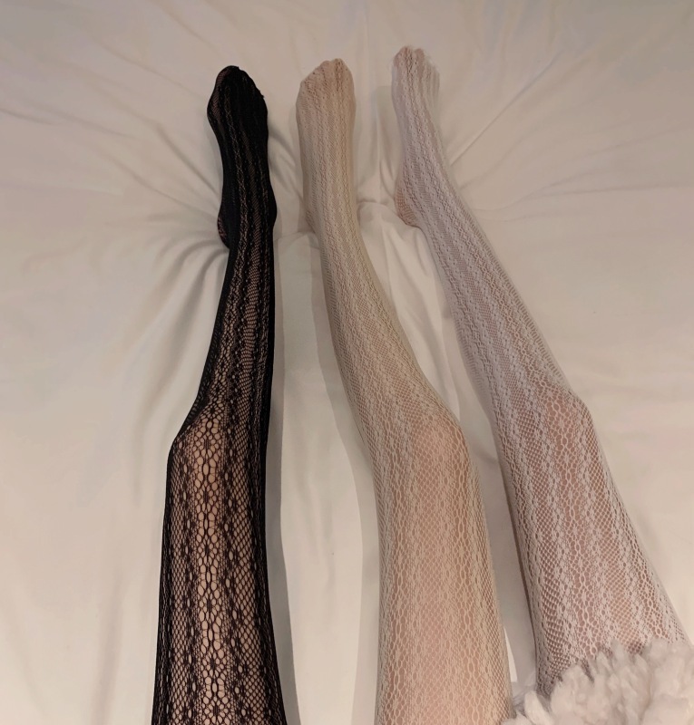 Real shots and real prices Korean ins versatile salty or sweet retro crocheted lace pantyhose sexy fishnet stockings for women