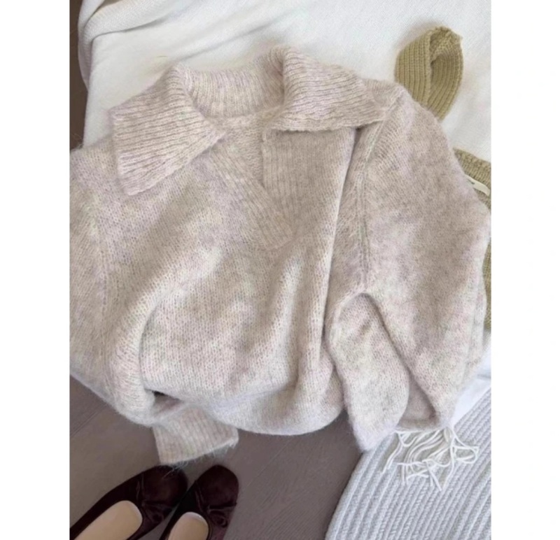 Scissor collar French gentle style soft waxy knitted sweater for women autumn and winter loose lazy top