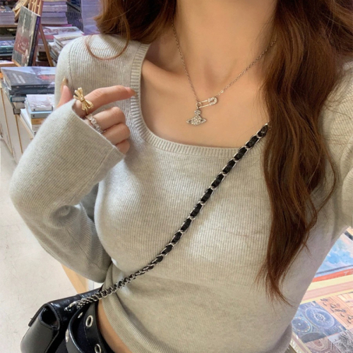 Square collar bottoming shirt for women 2024 new tops high-end gray sweater slim knitted sweater for spring and autumn