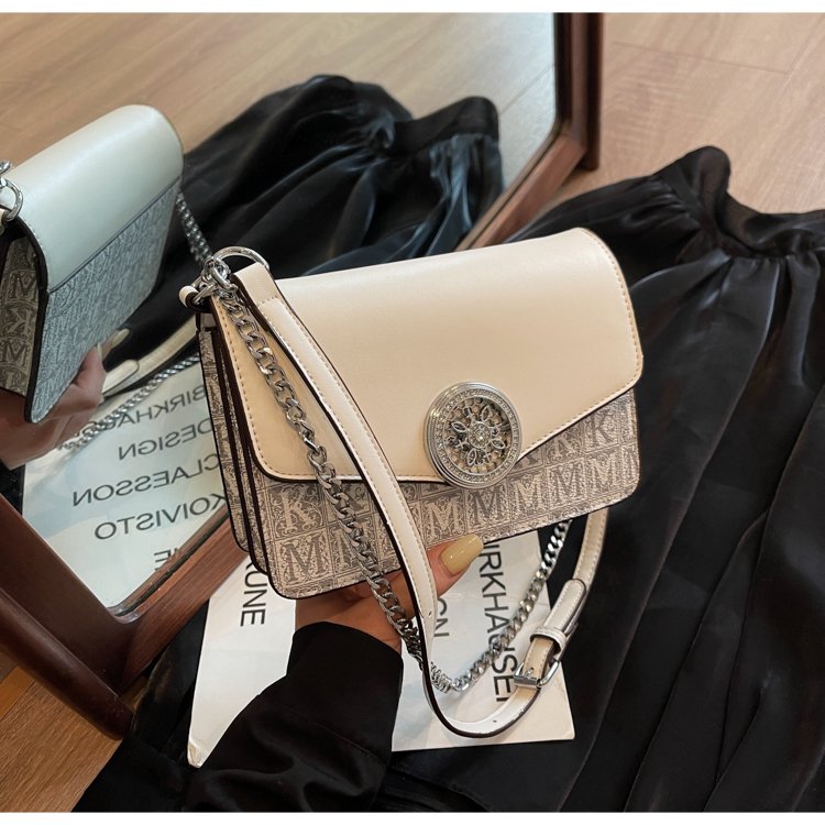 Viney bag women's 2024 autumn and winter new crossbody bag light luxury niche high-end chain shoulder armpit bag