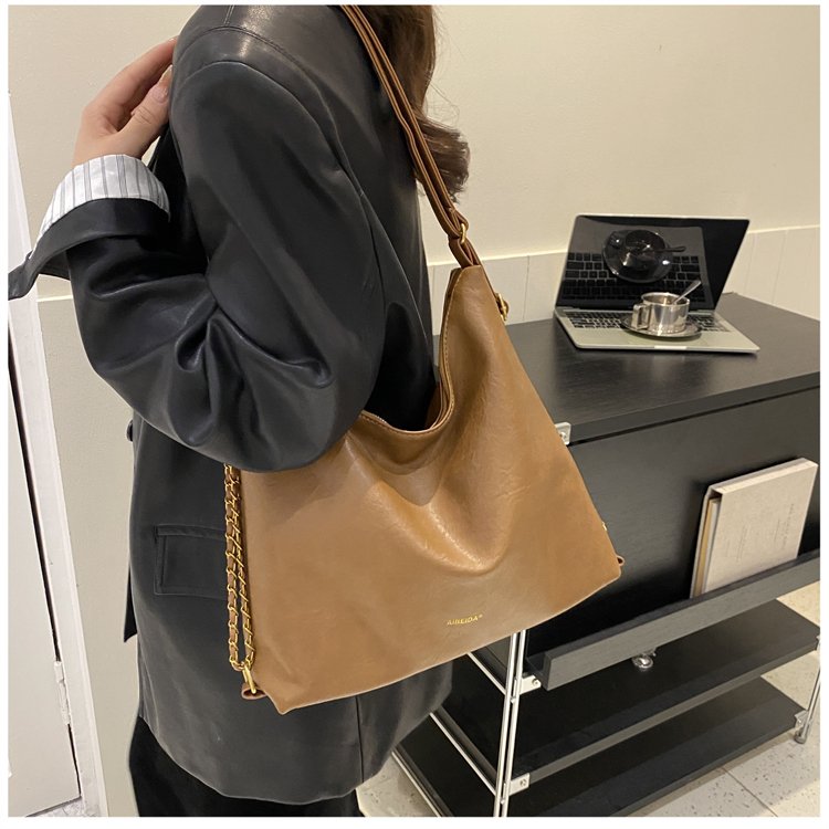 High-end texture simple bag for women 2024 fashion versatile frosted retro armpit bag casual shoulder crossbody bag trendy