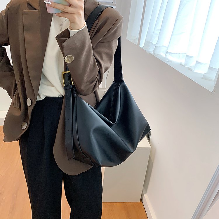 Tote bag women's bag 2024 new autumn and winter crossbody bag bags single shoulder cloud large capacity commuter armpit bag
