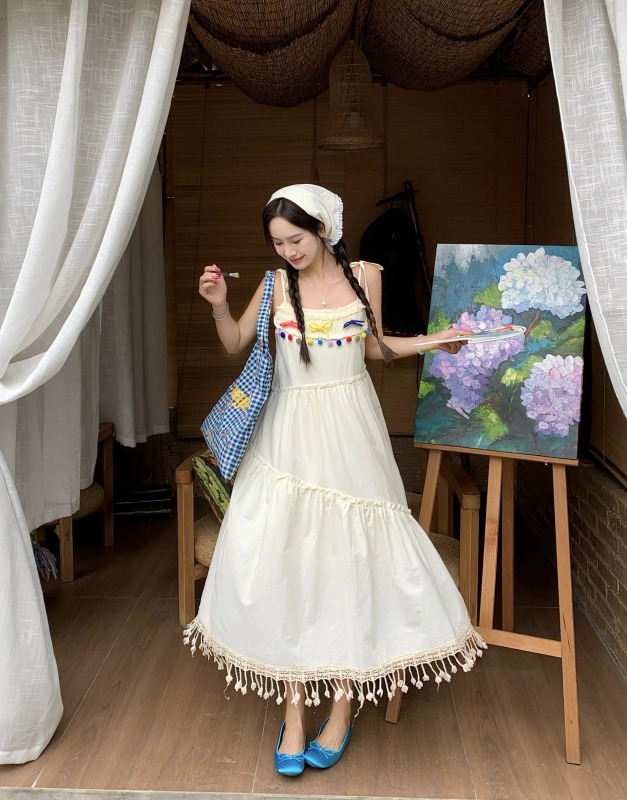 Korean style sweet art student bow tie long skirt