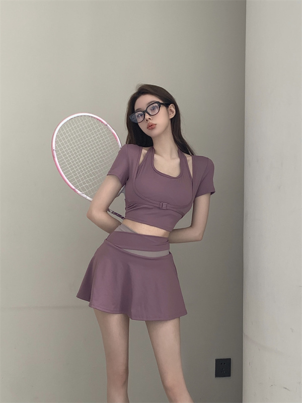 Short-sleeved yoga sports and fitness wear fake two-piece padded top ➕ high-waisted pleated short culottes