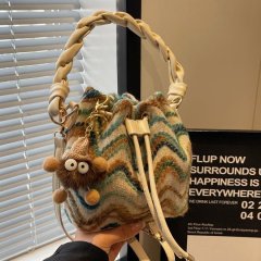 Spring and summer bohemian knitted pattern small bag for women 2024 new fashion contrasting color crossbody bag drawstring bucket bag