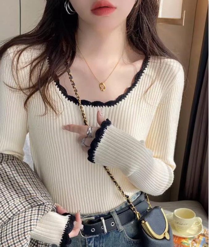 Women's bottoming shirt with small fragrance style 2024 new early autumn slim-fitting sweater tops high-end autumn sweater