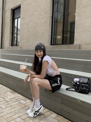 Real shot of pure lust hottie backless strappy Korean lace sports short style