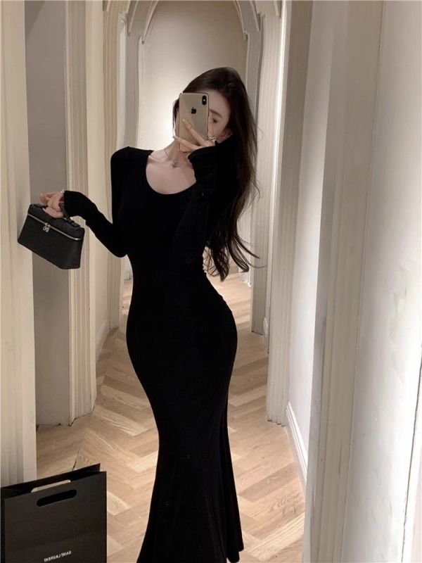 V-neck long-sleeved dress for women in autumn and winter, waist-cinching, hip-hugging skirt, fishtail hip-hugging mid-length skirt