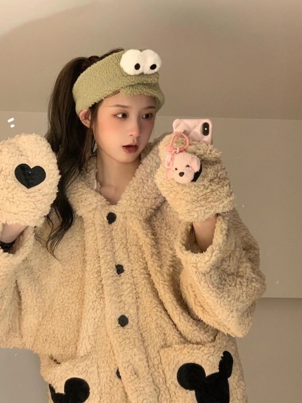 Plush coral velvet pajamas women's hooded autumn and winter ins style high-looking plus velvet flannel home clothes