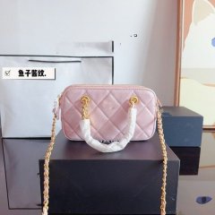 Xiaoxiang style rhombus women's bag 2024 new versatile embroidery thread shoulder bag commuter chain crossbody bag niche small square bag