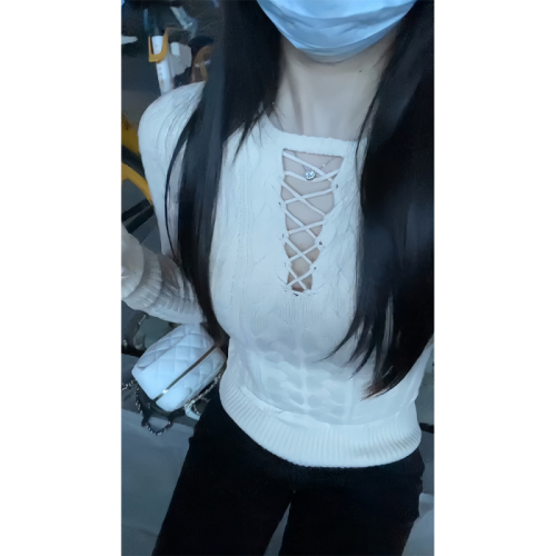 Pure desire style hollow knitted bottoming shirt for women in autumn and winter, western style layered sweater, slim fit, sweet and spicy top